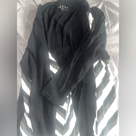 Black and white cardigan size 2x - Picture 3 of 5
